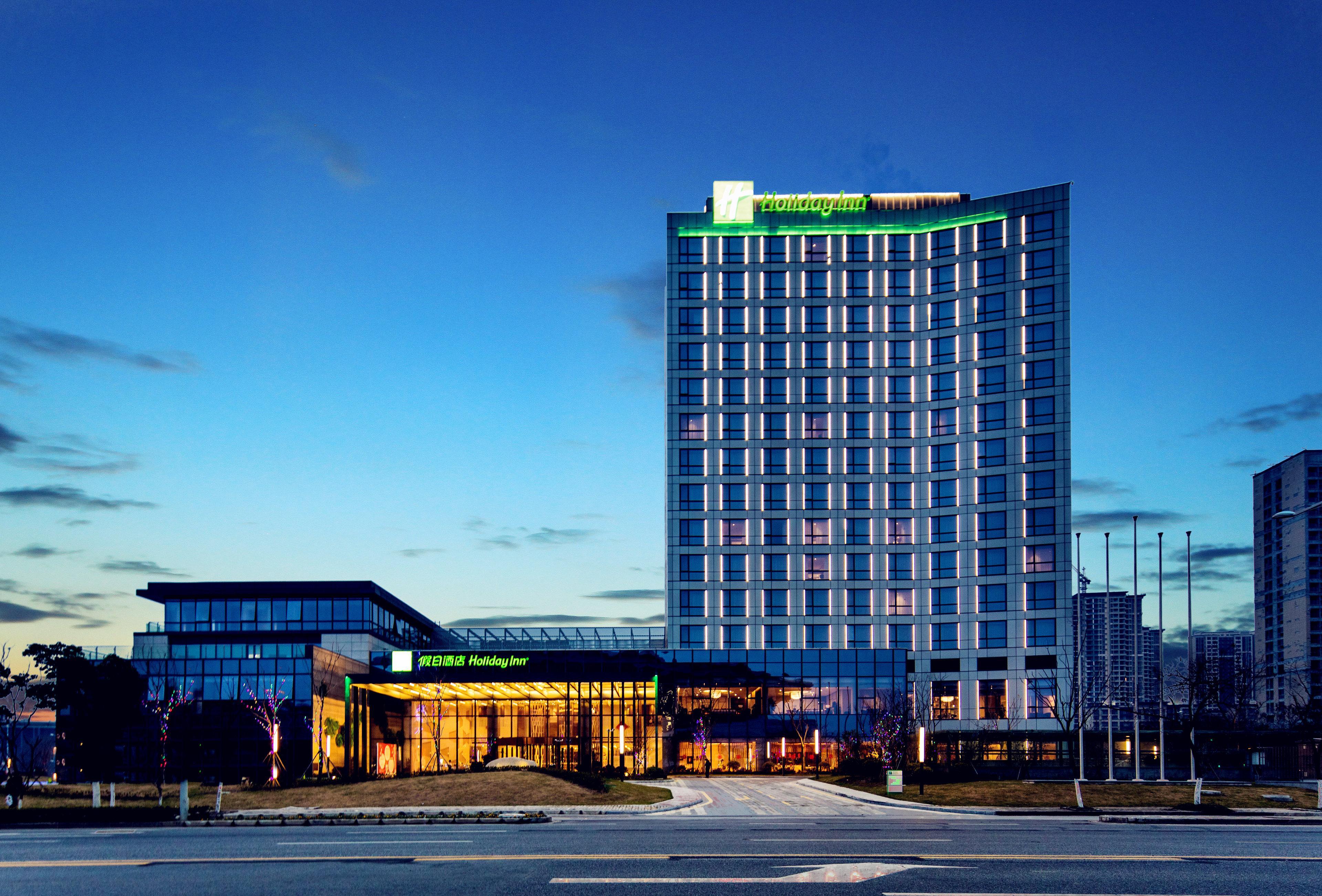 Holiday Inn Wuxi Taihu New City By Ihg Екстер'єр фото